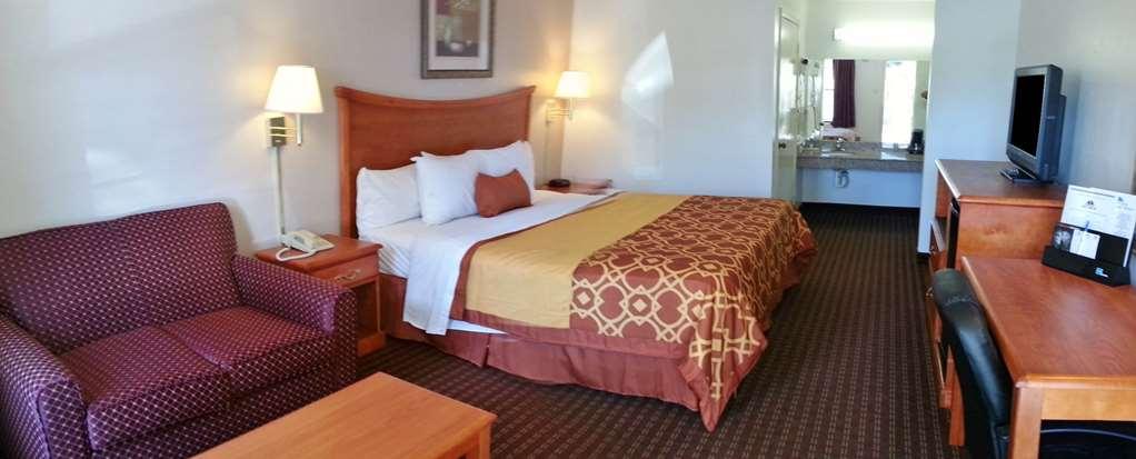 Americas Best Value Inn Bowie Room photo